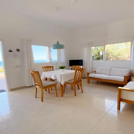 Casa Blanca - Sunset Holiday home *